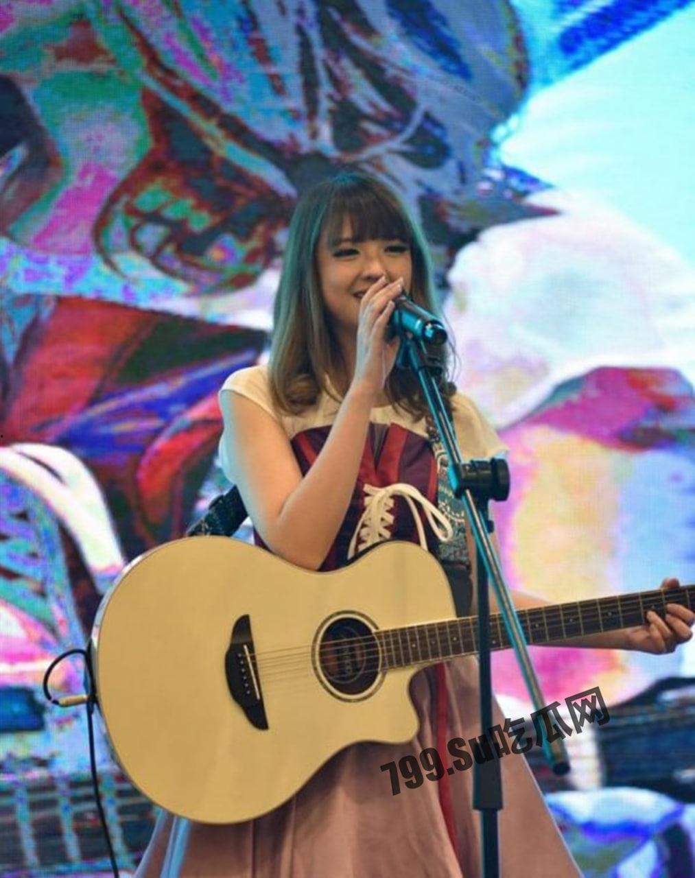 新加坡网络女歌手「Amanda」黑历史流出-4