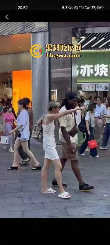 广州媚黑网红【安琪儿】海底捞事件被刑拘！被抓时衣着暴露，竟还患多种传染病！独家爆料！-10