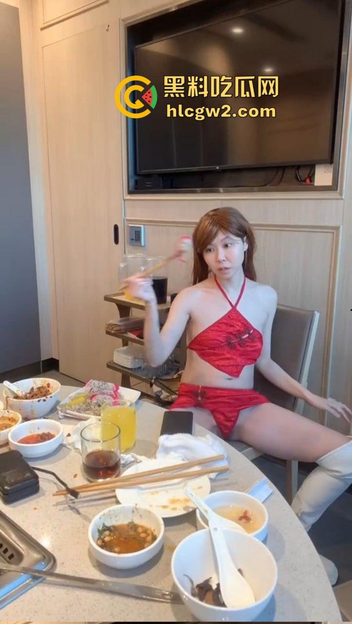 广州媚黑网红【安琪儿】海底捞事件被刑拘！被抓时衣着暴露，竟还患多种传染病！独家爆料！-26