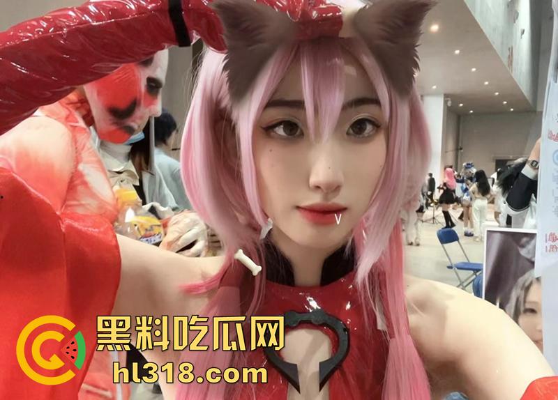 苏州大学178cm顶级身材女神【濑濑】，身材高挑腿长逆天，被土豪调教自慰露出，全裸游走大学校园！-5