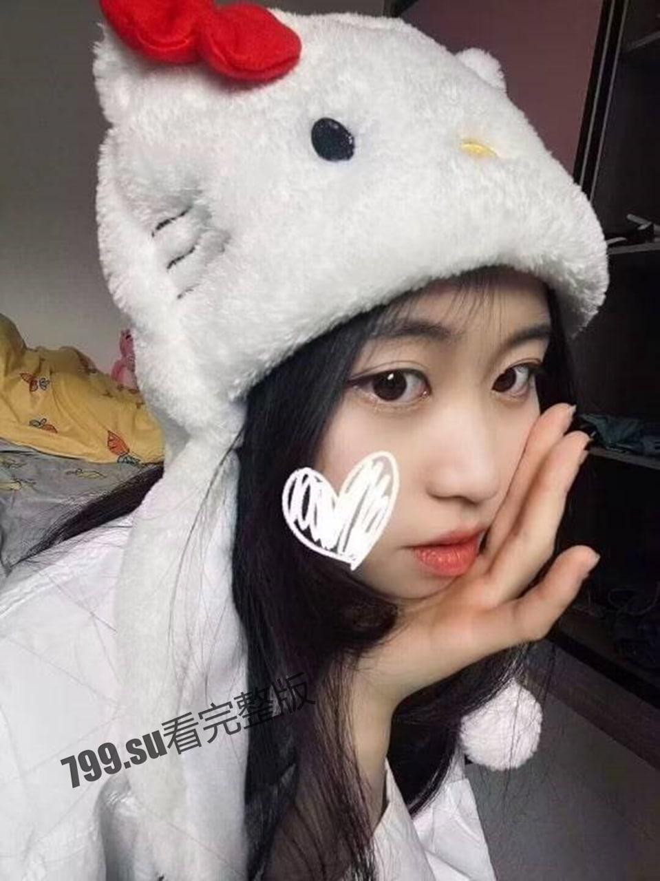 前女友系列 上海金华 孙方仪 脚踏两只船纯拜金女给男友戴绿帽被曝光-5