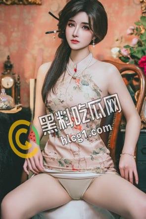 绝美身材大V 鹿八岁baby 旗袍定制私拍现场 极品的身材 绝美的脸蛋 妖娆加妩媚的曲线 真是太顶了-8