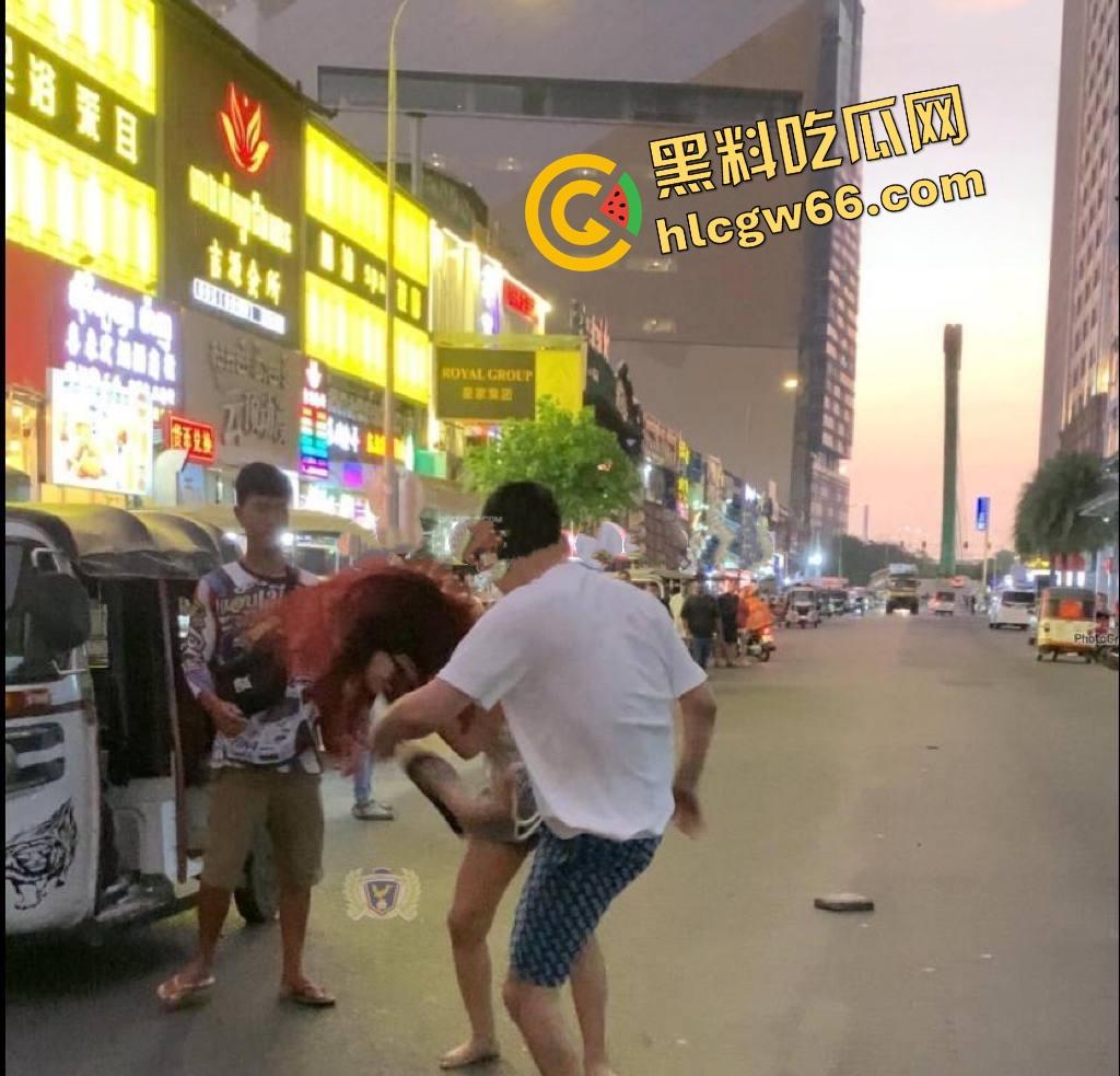 金边中国男子网恋奔现，一口一个宝贝，结果见面要开炮竟发现对方是拼刺刀选手，破防当街狂殴15分钟！-10