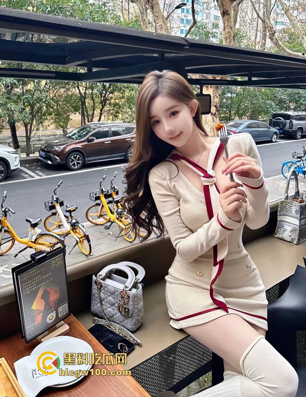 郑州大哥高能反杀杭州拜金女『陈婉』 假扮有钱人花小钱装大款 爆操内射完立马玩人间蒸发  谁才是真猎人？-12