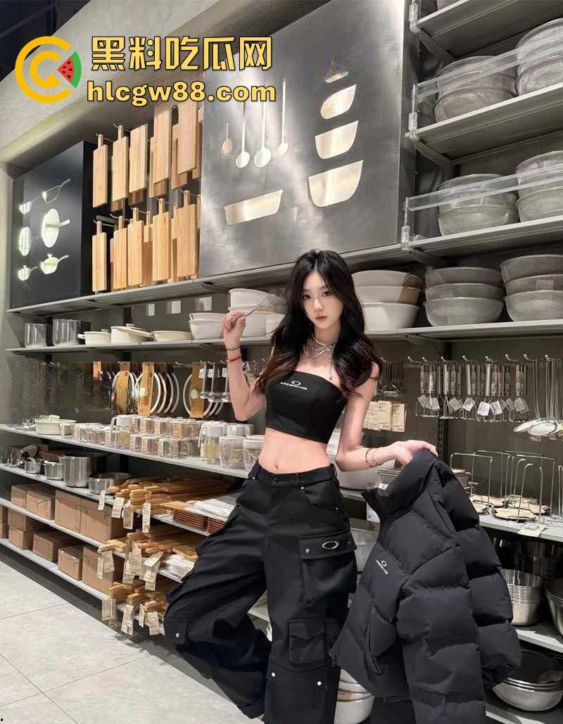 上海交通大学极品女大 张灵溪 沦为调教大神专属母狗 三穴齐开无套爆操调教开发视频曝光!-2