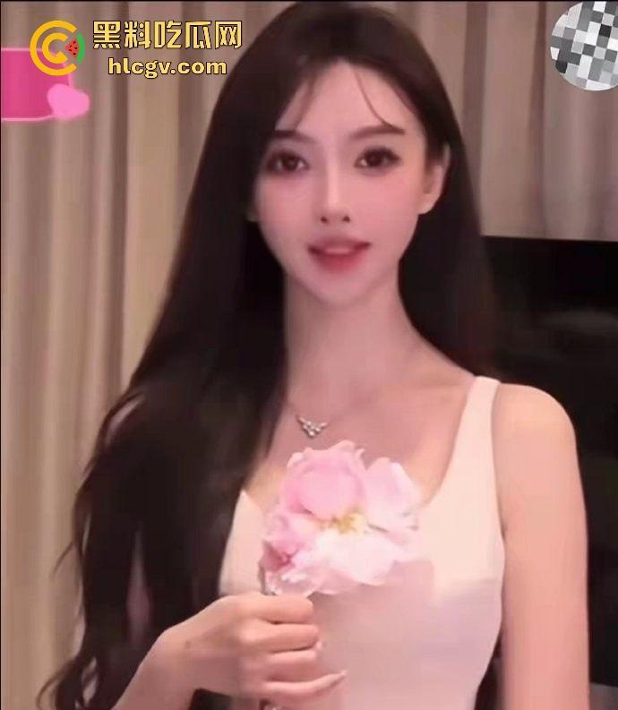 假富婆【叶柯】是杀猪盘实锤了！骗了2000多万还勒索2.7亿当分手费，心疼【黄晓明】让怀孕当筹码。-1