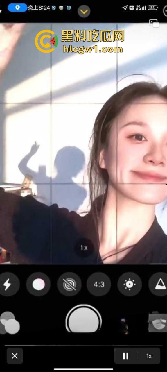 独家曝光!快手福利主播【胸照样凶】表面直播擦边 私底下粉丝付费一对一来者不拒 直接开会议视频裸聊自慰抠逼!-8