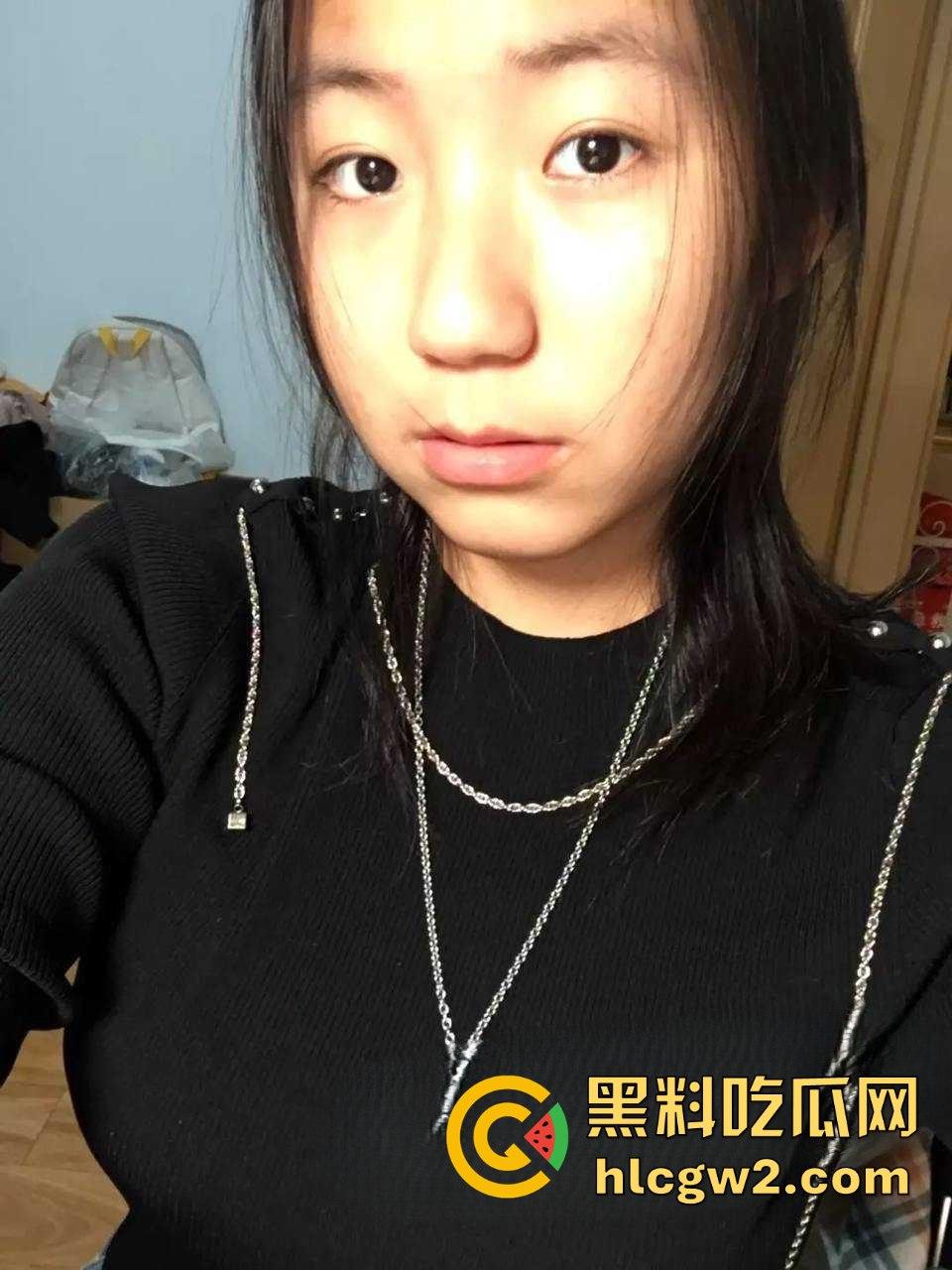 宁夏大学回族【马婷婷】校园骚鸡逼黑瘾大，全校大一到大四男生轮番上阵免费白嫖爽！-1