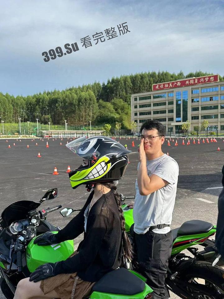 江苏万驰国际提供【女骑”免费日“】活动   实为卖淫中介 被女方男友发现曝光 女骑士反呛：我不卖淫哪里来的生活费！-4