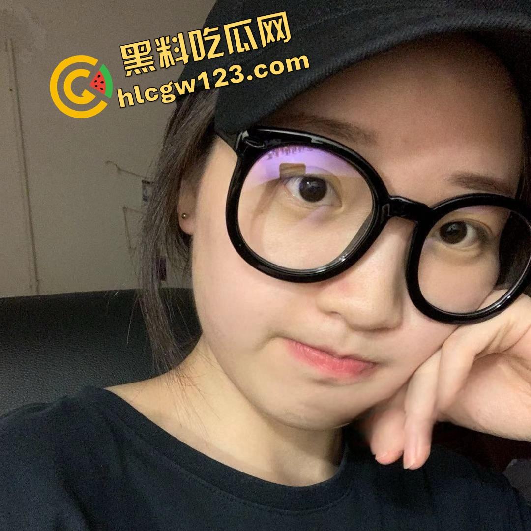 四川雅安农业大学【周雅晴】喜欢健身的母狗 被疯狂打桩 巨乳肥臀大长腿 掰穴撅臀嫩鲍诱人！-1