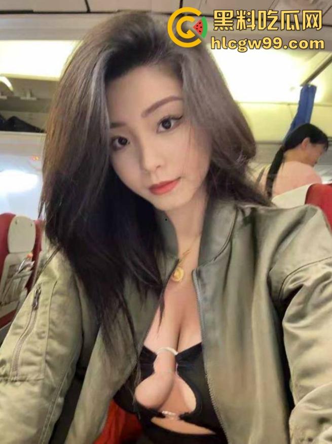 重庆高端小姐【溱浠雨】不雅自拍泄密,巨乳御姐一对天然大奶震翻天,蜂腰翘臀操得客户鸡巴疼!-2