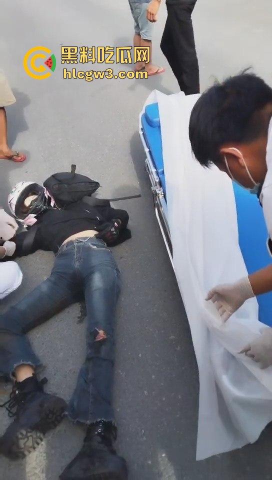 19岁网红女骑手【万小橘】三亚车祸离世,朋友说距离她的20岁生日只差几天!-6