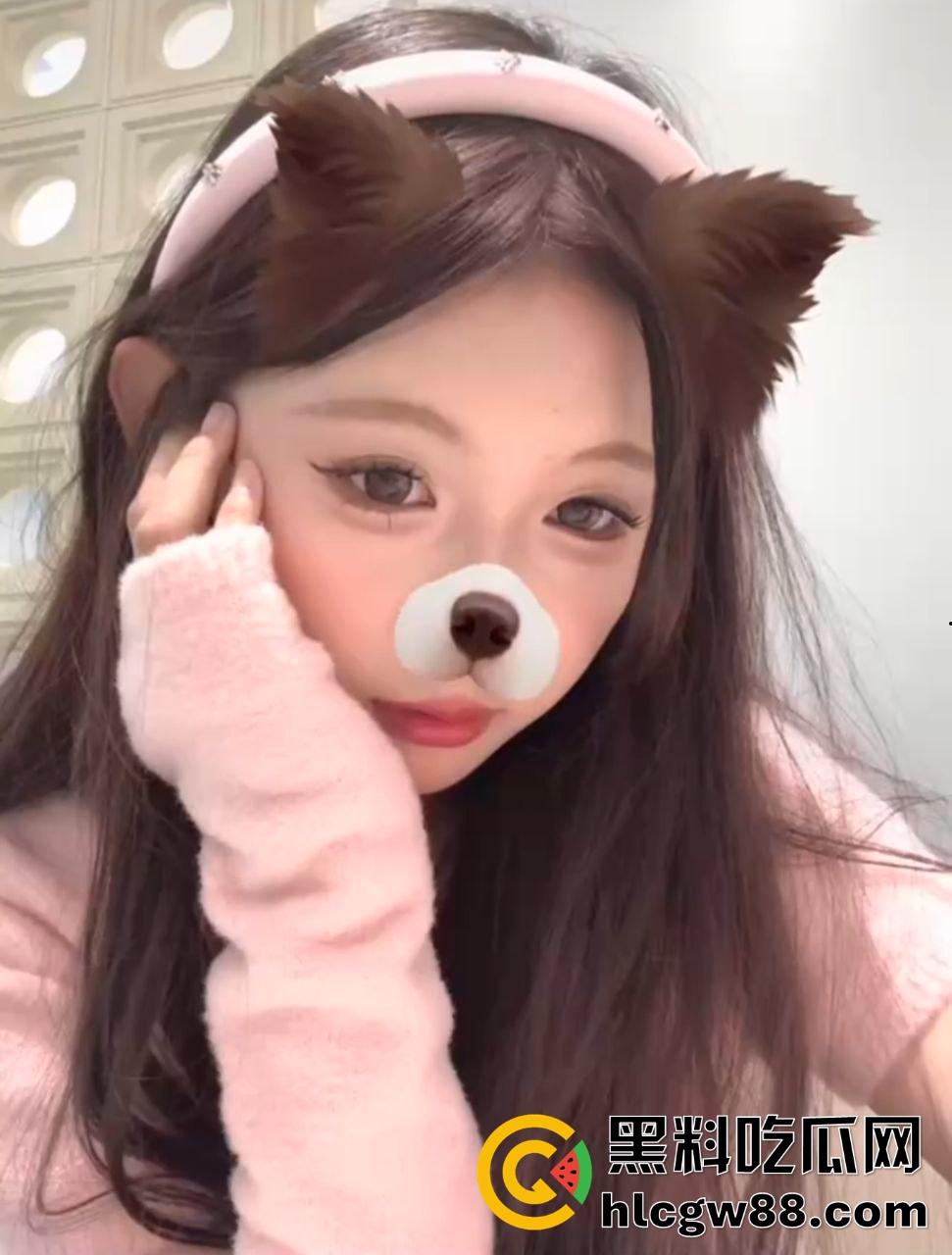 上海二中超爱JK高中生【章楠鑫】黑丝短裙被骗酒店,小哥忽悠打游戏后架大长腿无套猛干!-3