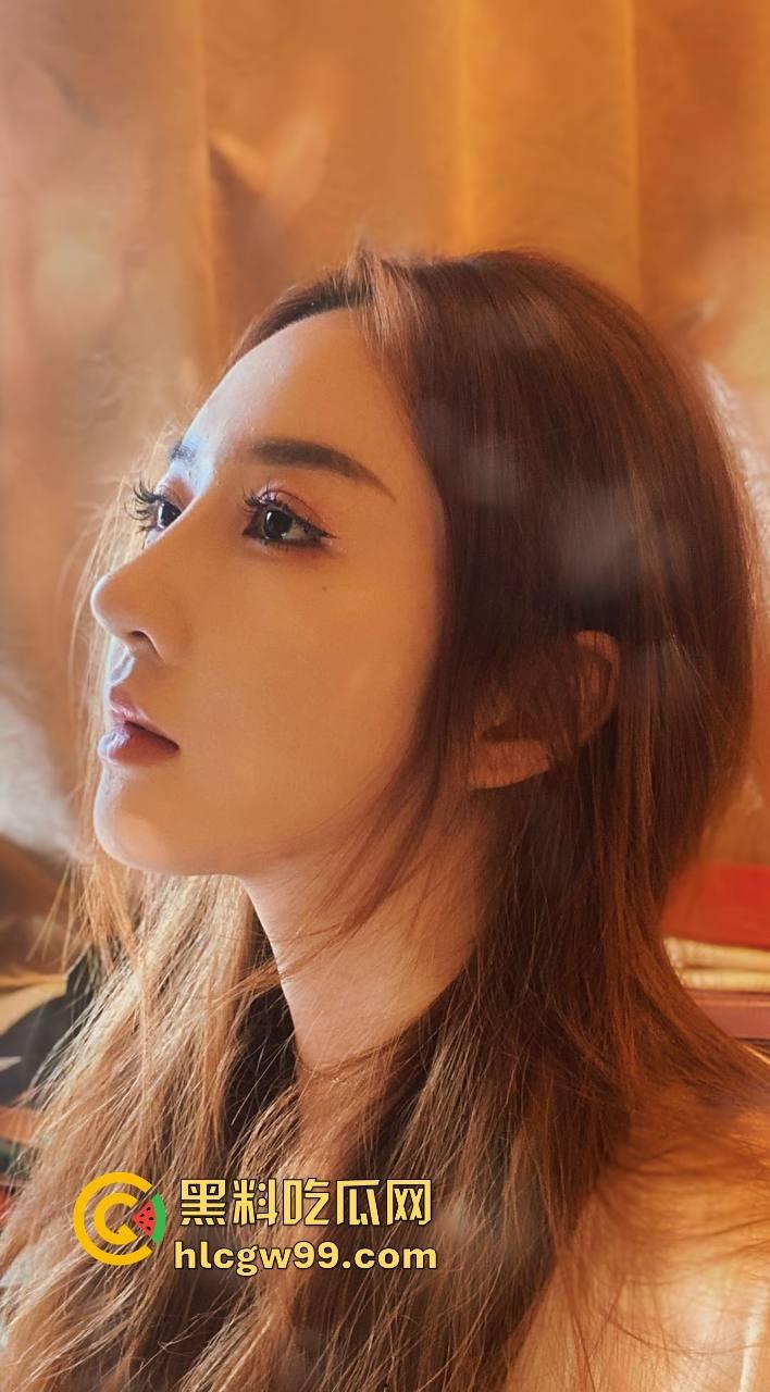 同学聚会为何成出轨场？十年前的班花饭局上撩到失控，荤段子挑动旧情，全场火花四溅！-3