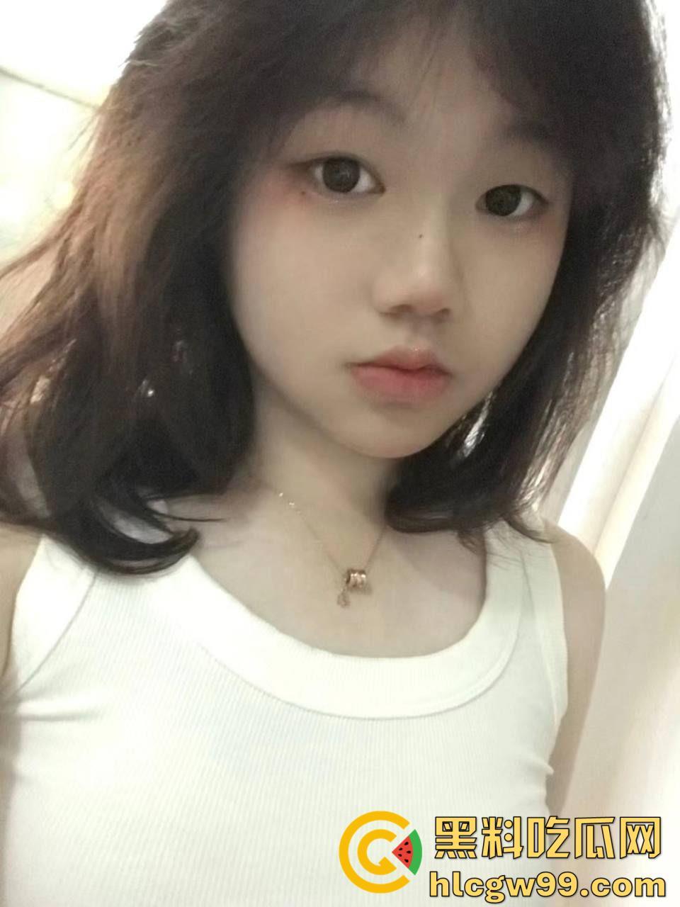 今天的飞机就打到这里了！秦皇岛清纯小妹【张念一】独特性癖好小母狗，偷穿父亲内裤自慰-20