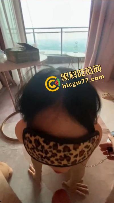 重庆大学极品『雪雪』被爆反差淫片，蜜桃臀浪叫被操，包养成狗太上头！-13