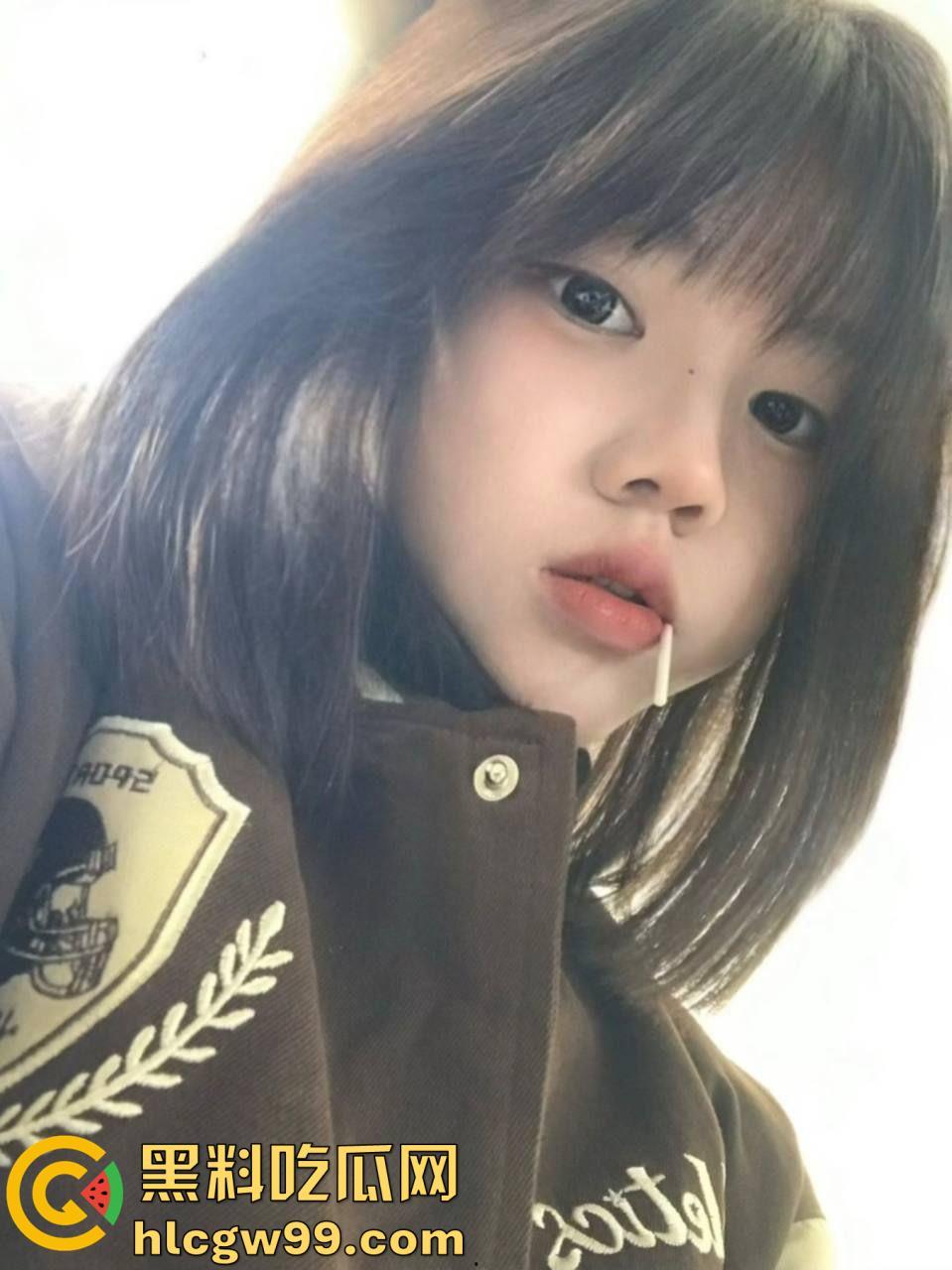 今天的飞机就打到这里了！秦皇岛清纯小妹【张念一】独特性癖好小母狗，偷穿父亲内裤自慰-26