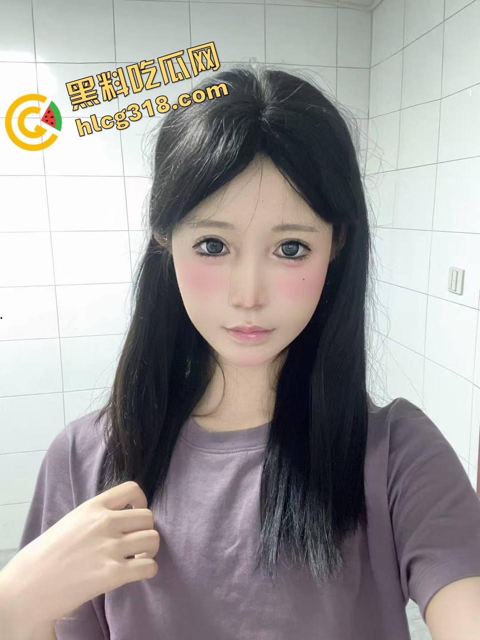 常去正规按摩店挑熟练技师,没想到这次技师小妹被我撩到神魂颠倒,冒险直接骑上我的大鸡鸡!-3