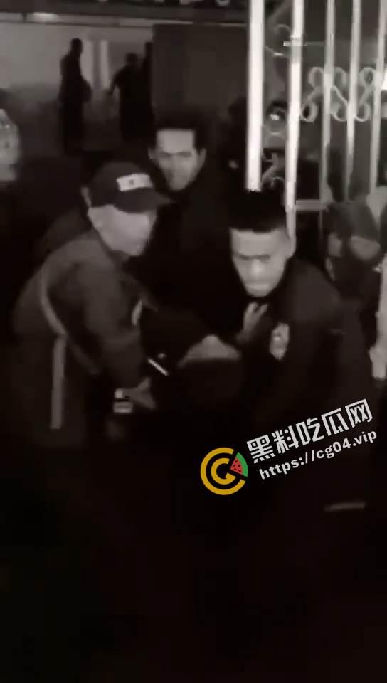 现场画面 !菲律宾学校爆炸事件救援现场 血肉横飞 遍地鲜血-2