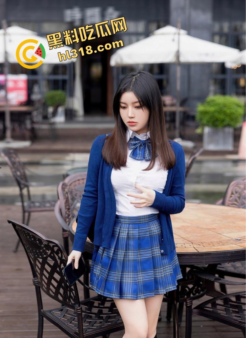 秀人网台湾嫩模『豆瓣酱』炸裂流出,速递车内激情实录,车震猛玩肉穴全程漏点看点拉满!-3