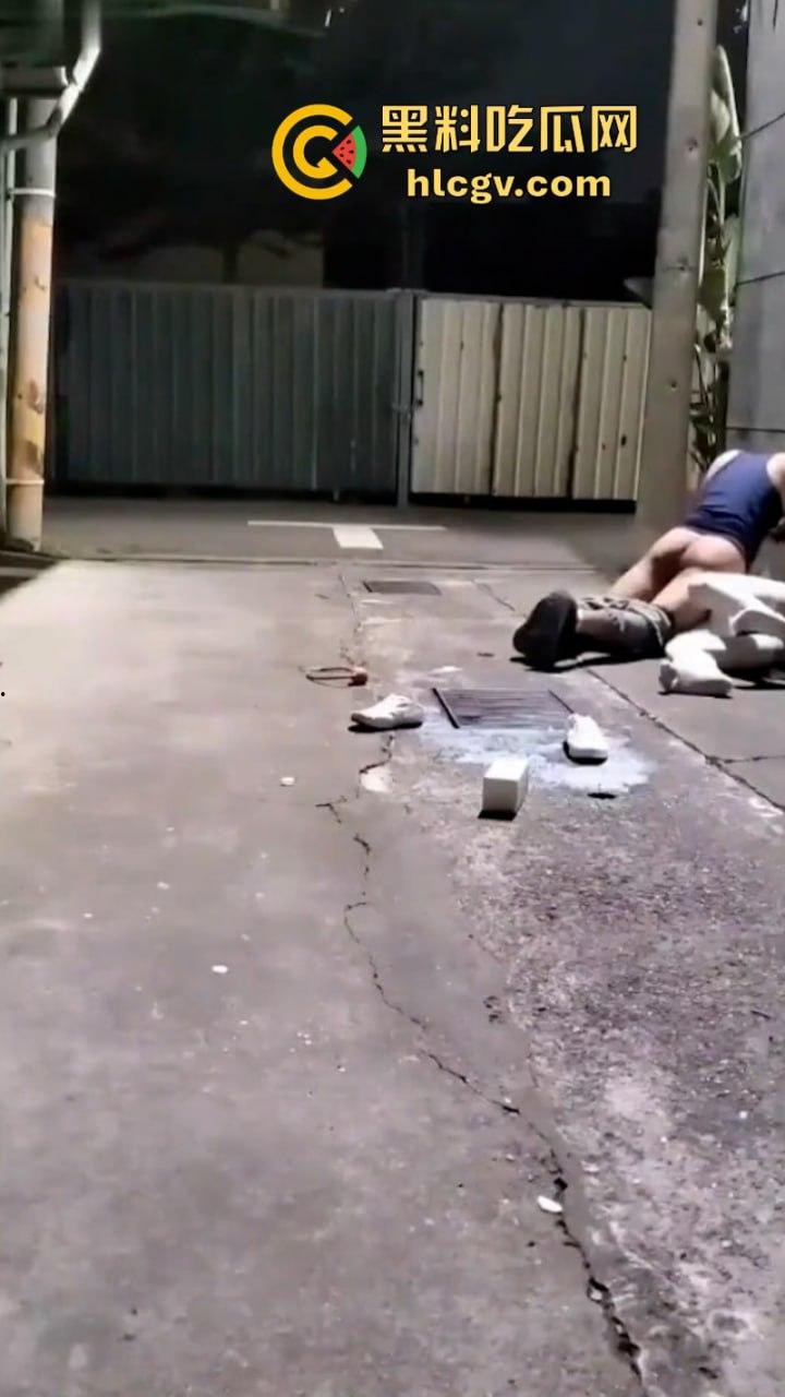 武汉学院【刘雨希】蹦迪买醉后被陌生男捡尸 樱桃小嘴被无情暴插 偷拍视频疯传-3