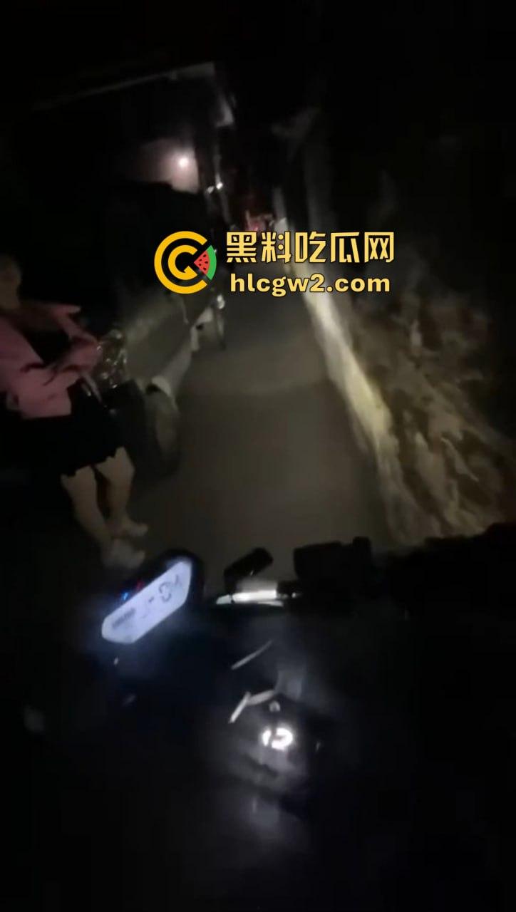 物美价廉的巷子快餐！200块买不来吃亏买不来上当！宝藏快餐女姿势十八般，手活嘴活全顶级的快餐圣地！-14