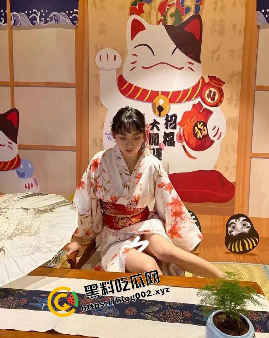 印象足拍付费流出!甜美在校学妹的美脚足交 笑起来哥哥的心都花了 赶快把大屌塞进嘴里-8