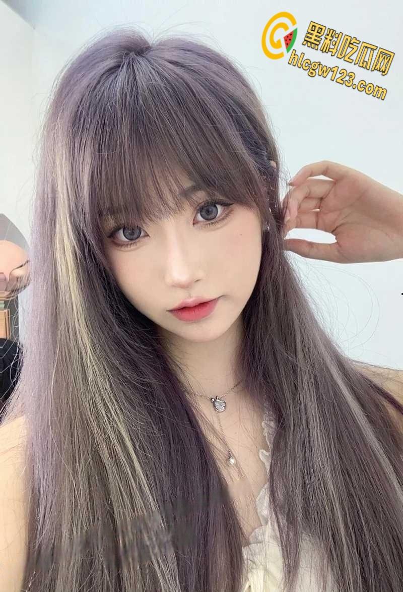 广西科技大学高颜值【陈曦】 , 渣男前男友曝光后入狂操,舔穴特写淫笑真是条母狗!-3