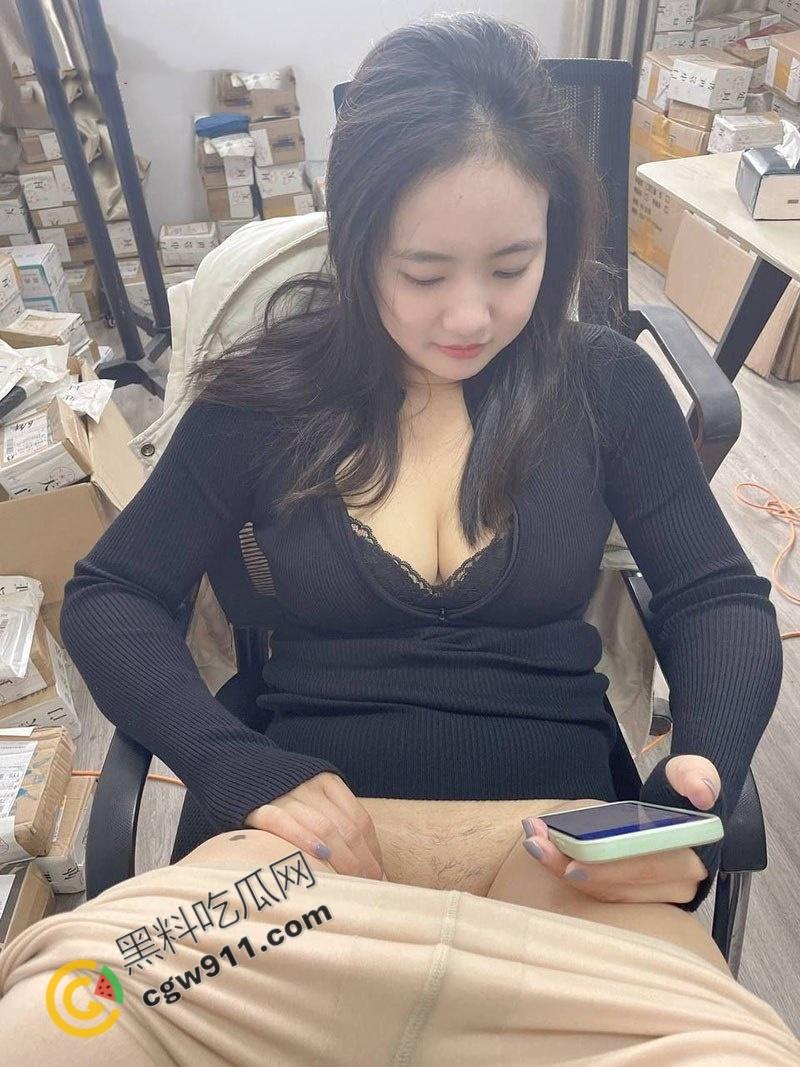 湖南微胖巨乳人妻【刘晓洁】与绿帽癖老公私拍流出!狂野户外露出,雪白丰满撩人心弦,无套狂操淫水四溢-2