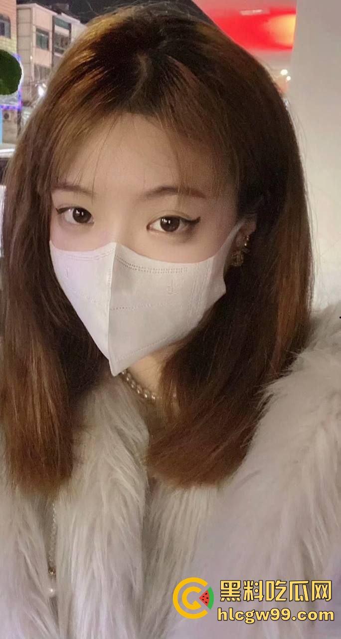 过年约炮杭州女大【孙倩倩】高冷皮囊下藏着欠操样,长毛衣底下啥都没穿,粉嫩骚逼湿成狗,跪着求肏被捅穿!-3