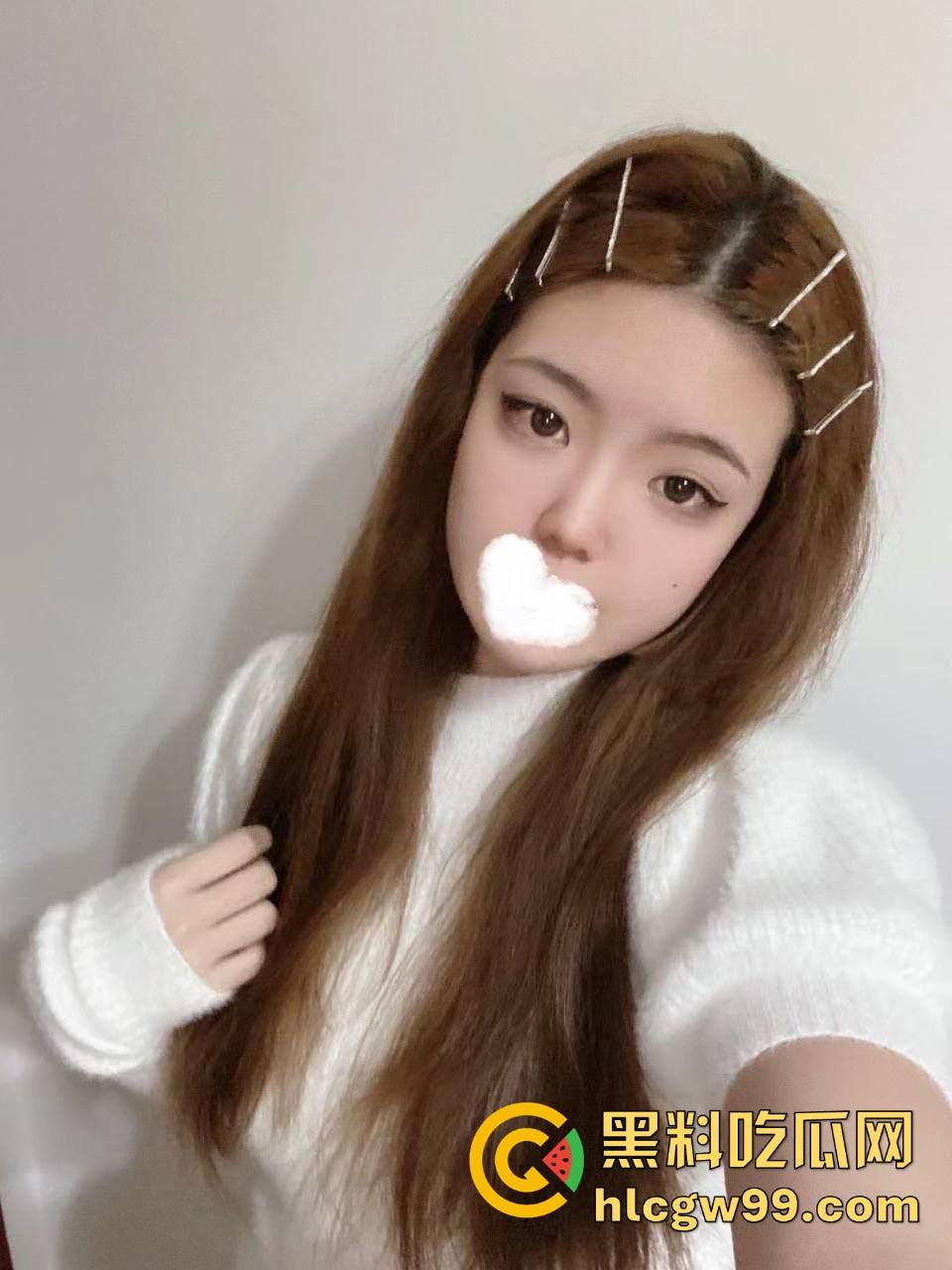 过年约炮杭州女大【孙倩倩】高冷皮囊下藏着欠操样,长毛衣底下啥都没穿,粉嫩骚逼湿成狗,跪着求肏被捅穿!-10