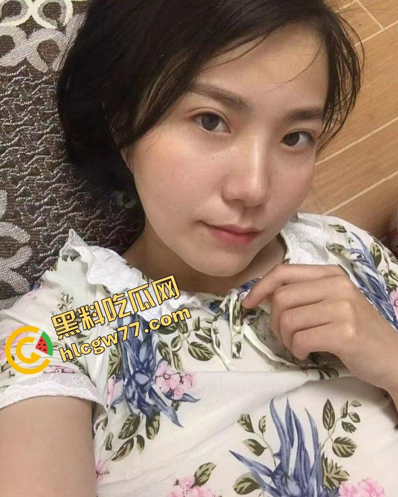 连云港良家少妇『黄霄敏』本是烟火清影,结果全程露脸被做成网盘种子疯传!-3