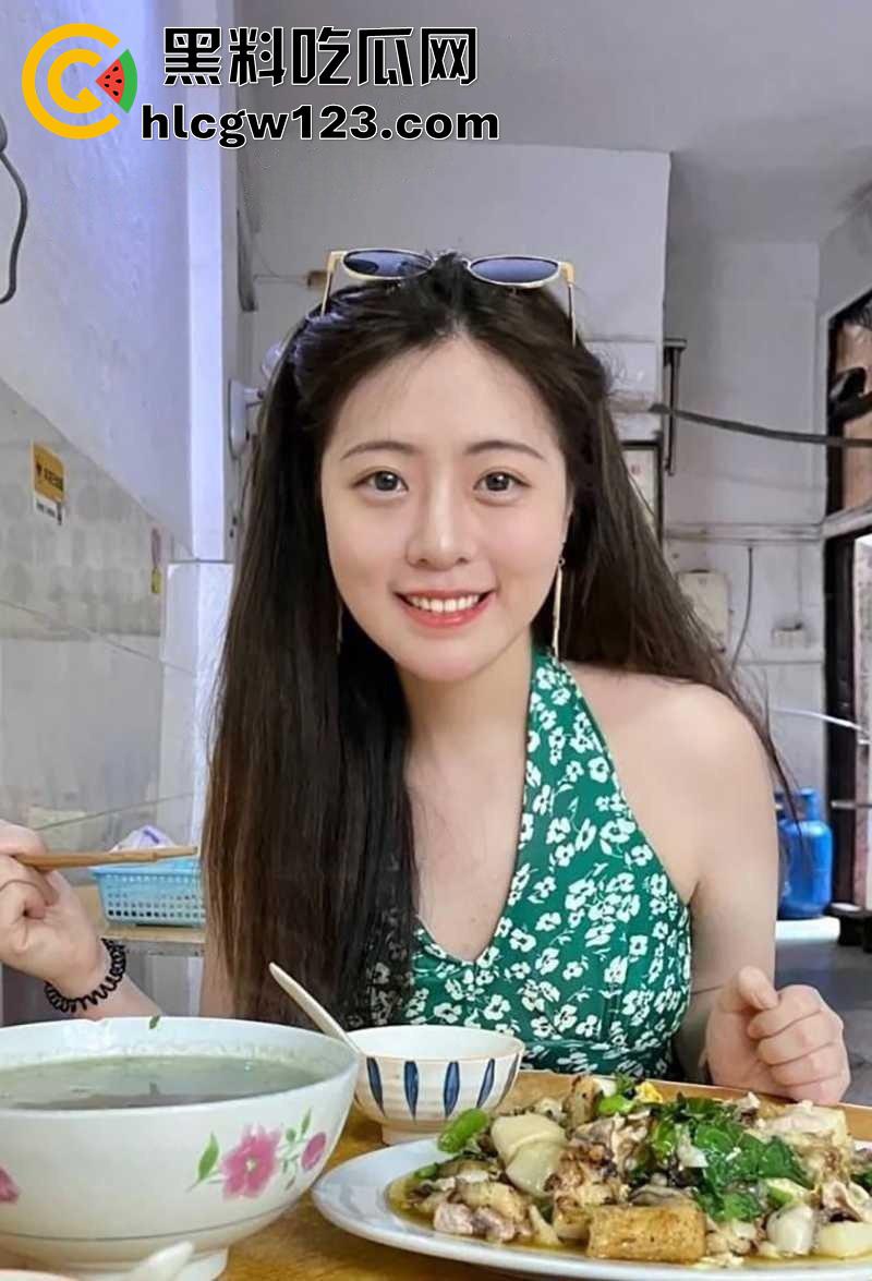 御姐颜值巨乳校花【顾盈】,太原职业技术学院骚逼,胸大腰细身材粉嫩逆天,舔功一流眼神勾人!-2