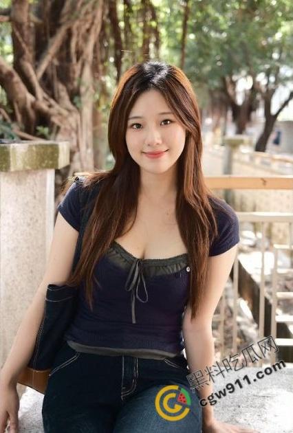 海角大神征服孕期表姐!趁姐夫外出喝酒,偷操怀孕四个月的姐姐,差点被发现超刺激-2