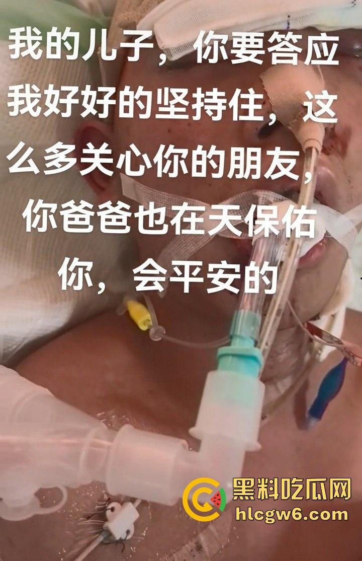 四川学生逃课无证驾驶试驾车!撞石墩脑袋开瓢,出了事不反思反怪学校和车行,家长操作直接让人无语!-5