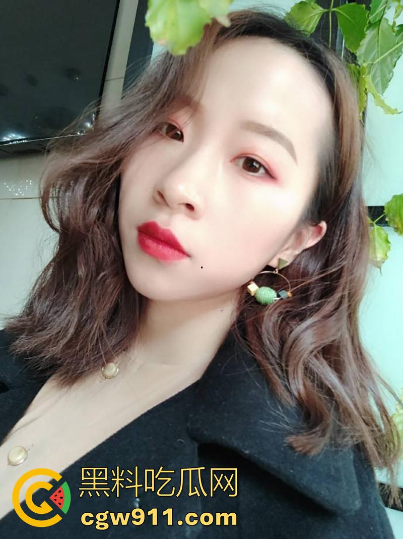 杭州骚逼语文老师【魏雨静】背着男友偷情体育老师，性爱自拍被男友发现曝光，口技一流，疑似被爆菊叫声凄惨！-3