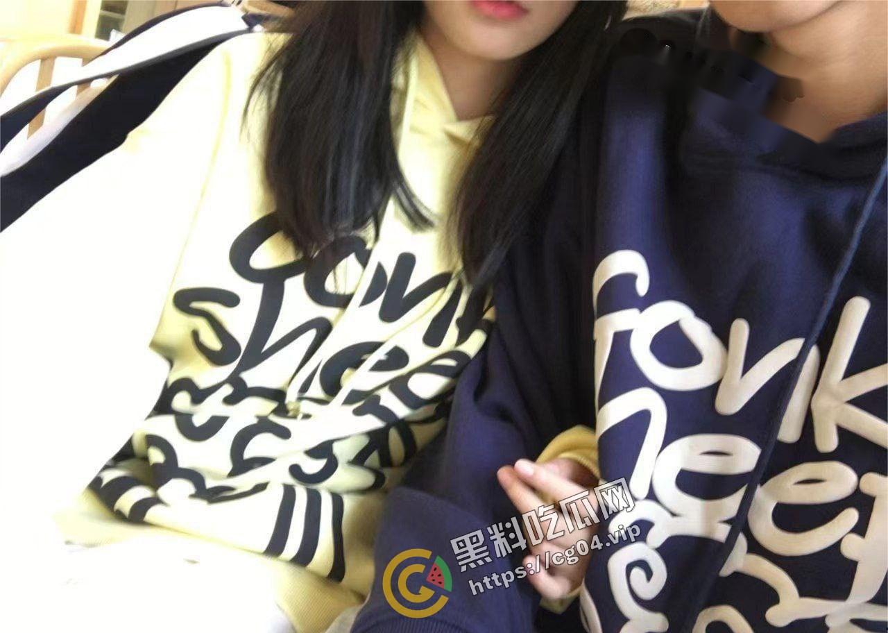 癞蛤蟆终于吃到了天鹅肉！蛰伏多年的猥琐男终于追到了女神 直接给干哭 还把女神给曝光了出来炫耀 多图警告-27