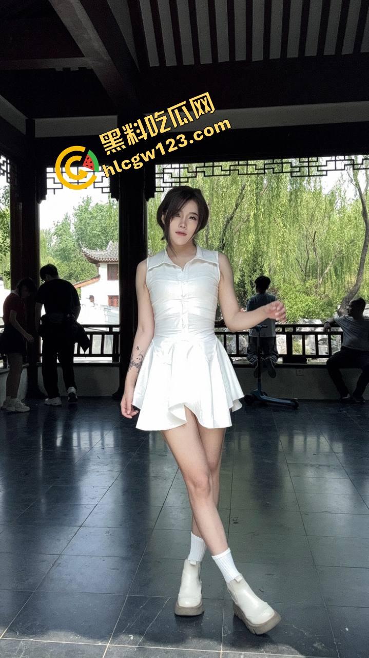 独家爆料求助贴！秒射瓜友求助刚插进去还没发力就缴械，女友骚逼太紧还是自己太废？家人们来评评理！-7