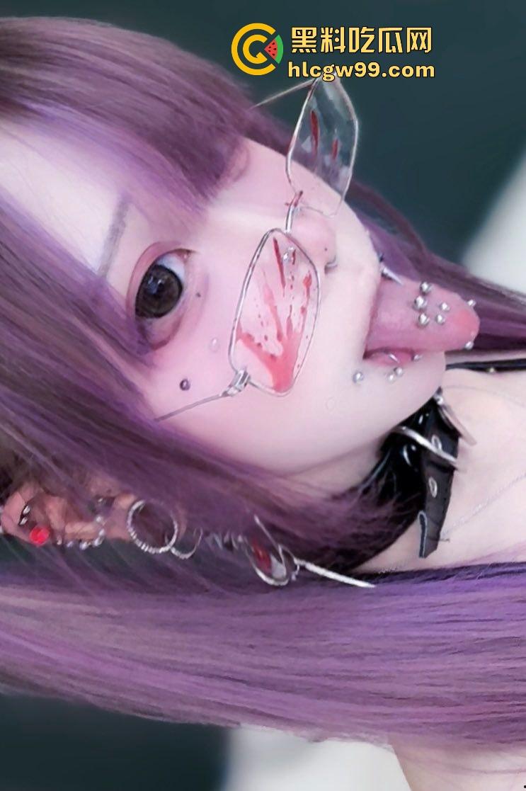 推特地雷系双马尾萝莉炸场,幼猫病猫高颜值白丝双飞,攻速3.0飞机场萝莉果然要靠双马尾才有东西抓!-15