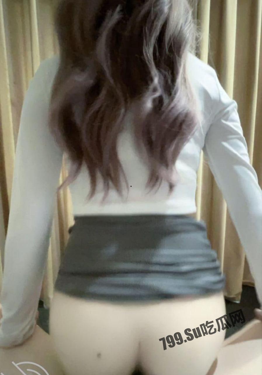 家有迷人小嫂 新作 哥哥满足不了 我替哥哥操嫂子 香蕉插嫂嫂嫩穴水超多-3