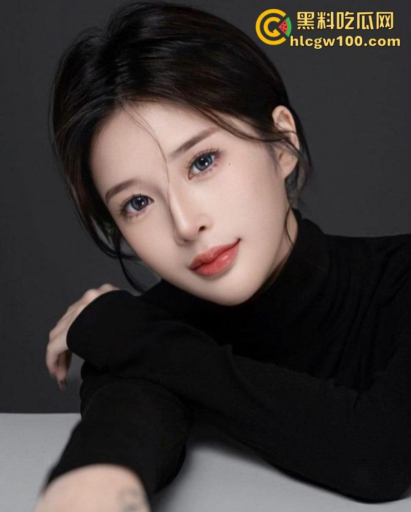 台湾人气网红【韩妮】不雅私密视频被人渣前男友泄露，外表高冷禁欲，背地里是个求操小母狗-7