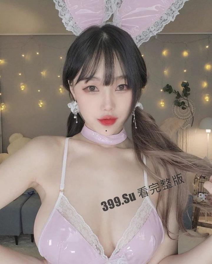 韩国 afreecaTV 做热舞主播网红 #HYOCA 直播热舞 甩奶扣子搬掉露点视频 真奶无疑 很水都跳-6