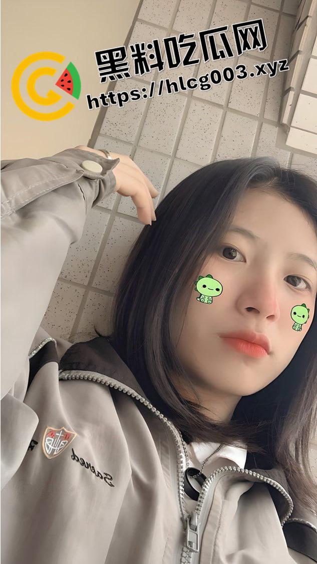 云南师范大学文学系 极品颜值学生露脸道具抠逼 素颜美人 这种就得用大鸡巴二十四小时不停草-2