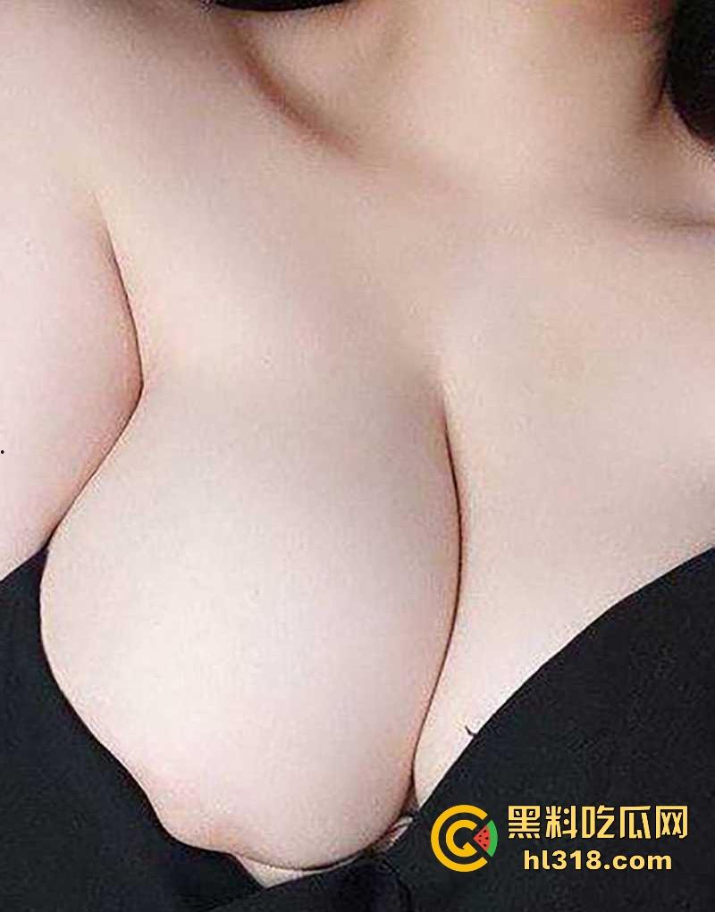 湖南公务员【秦晓酥】不雅视频流出，清纯贤妻良母被领导当狗玩弄，白翘蜜桃臀被无套后入骚气冲天！-6