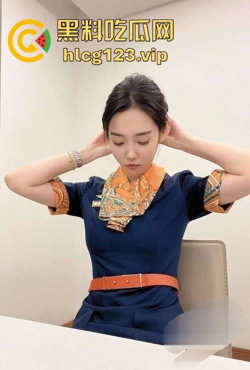 青岛航空乘务长【张康营】潜规则曝光！蜜桃臀被操到飞起，叫床声震天！-2