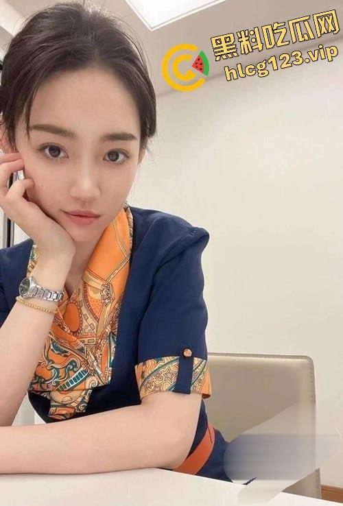 青岛航空乘务长【张康营】潜规则曝光！蜜桃臀被操到飞起，叫床声震天！-3