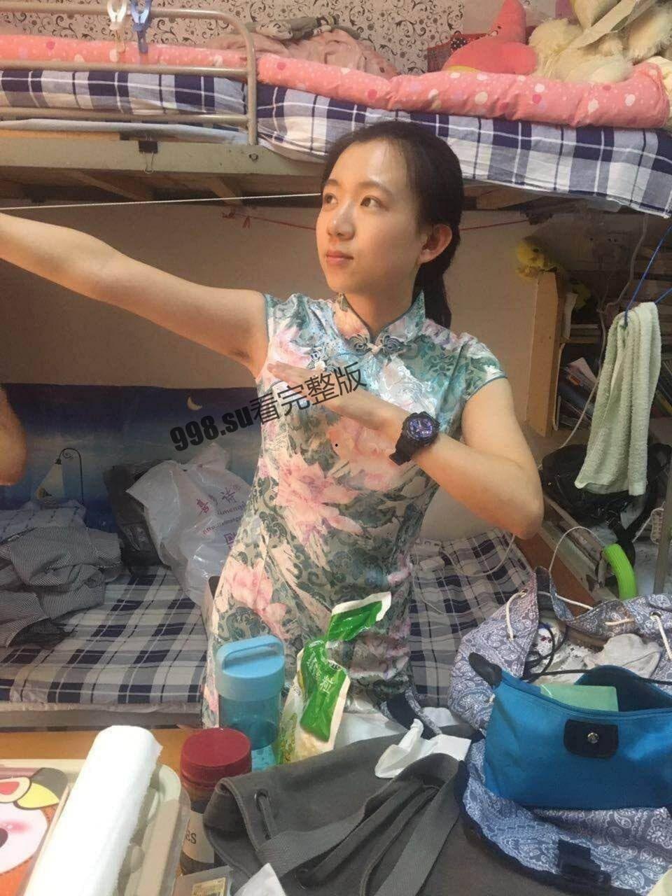 【反差女友】调教极品人妻，超级渴的美乳大长腿-1