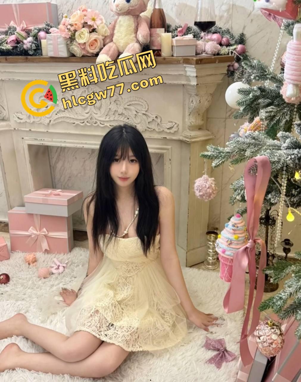 漫展大佬捡素人COS小萝莉开肛,酒店猛操嫩菊,骚逼萝莉嫩臀被干得稀巴烂,这他妈是变态肛交天皇!-2