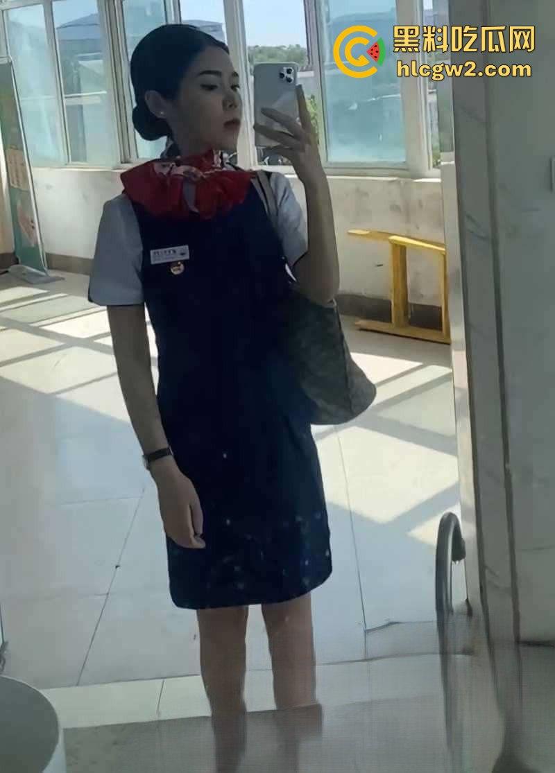 前男友曝光!山东航空学院毕业生【袁文文】因傍上大款抛弃男友 被前男友发现在按摩店做鸡-7