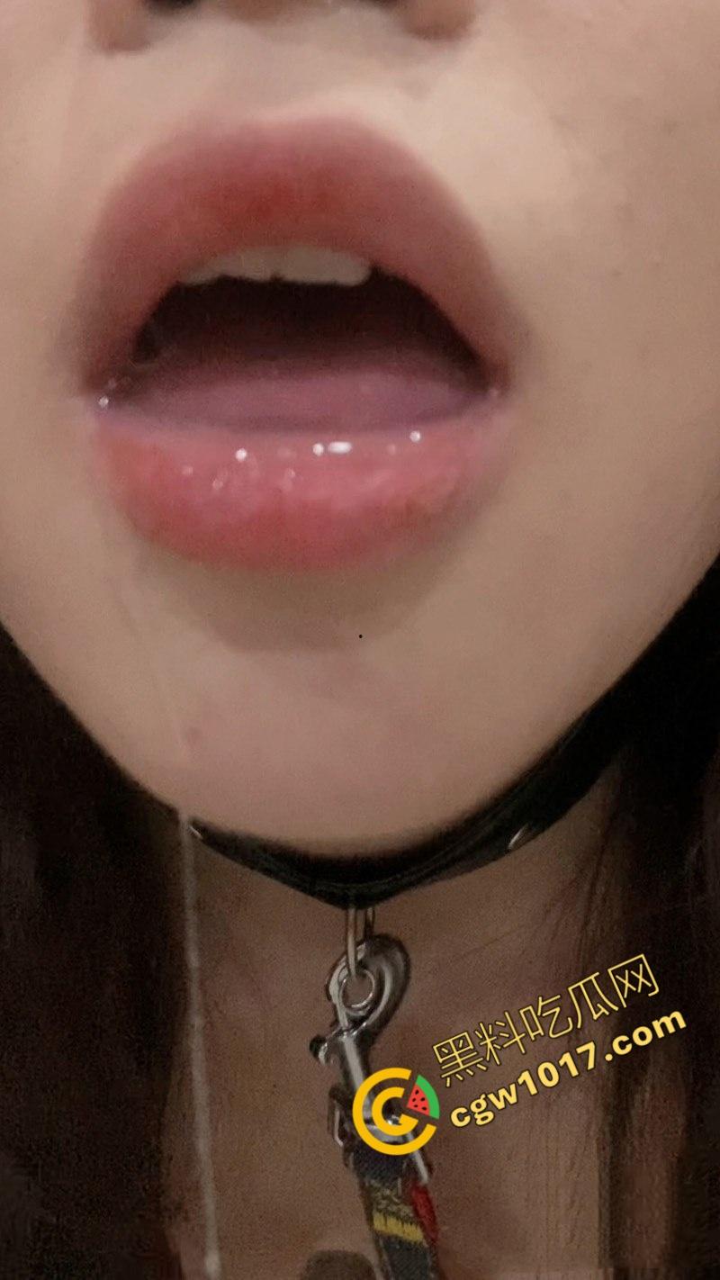 极品大学生母狗赤裸奔放，项圈乳夹齐舞，查小理大肆调教，白浊精液喷射满面，画面淫荡到炸裂！-6